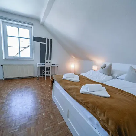 Apartament 1-zimmer-apartment, 18 Min Altstadt, Smart Tv *