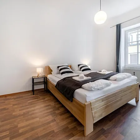 1-zimmer-apartment, 18 Min Altstadt, Smart Tv דירה *